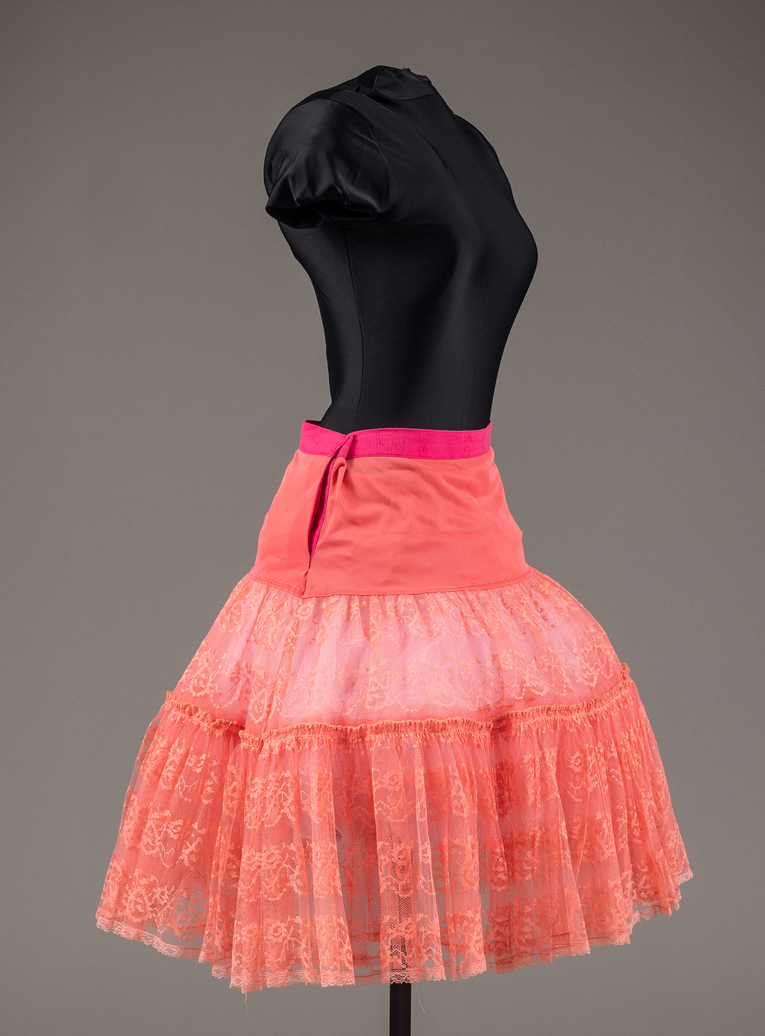 2014 43 Side2 Cropped Web