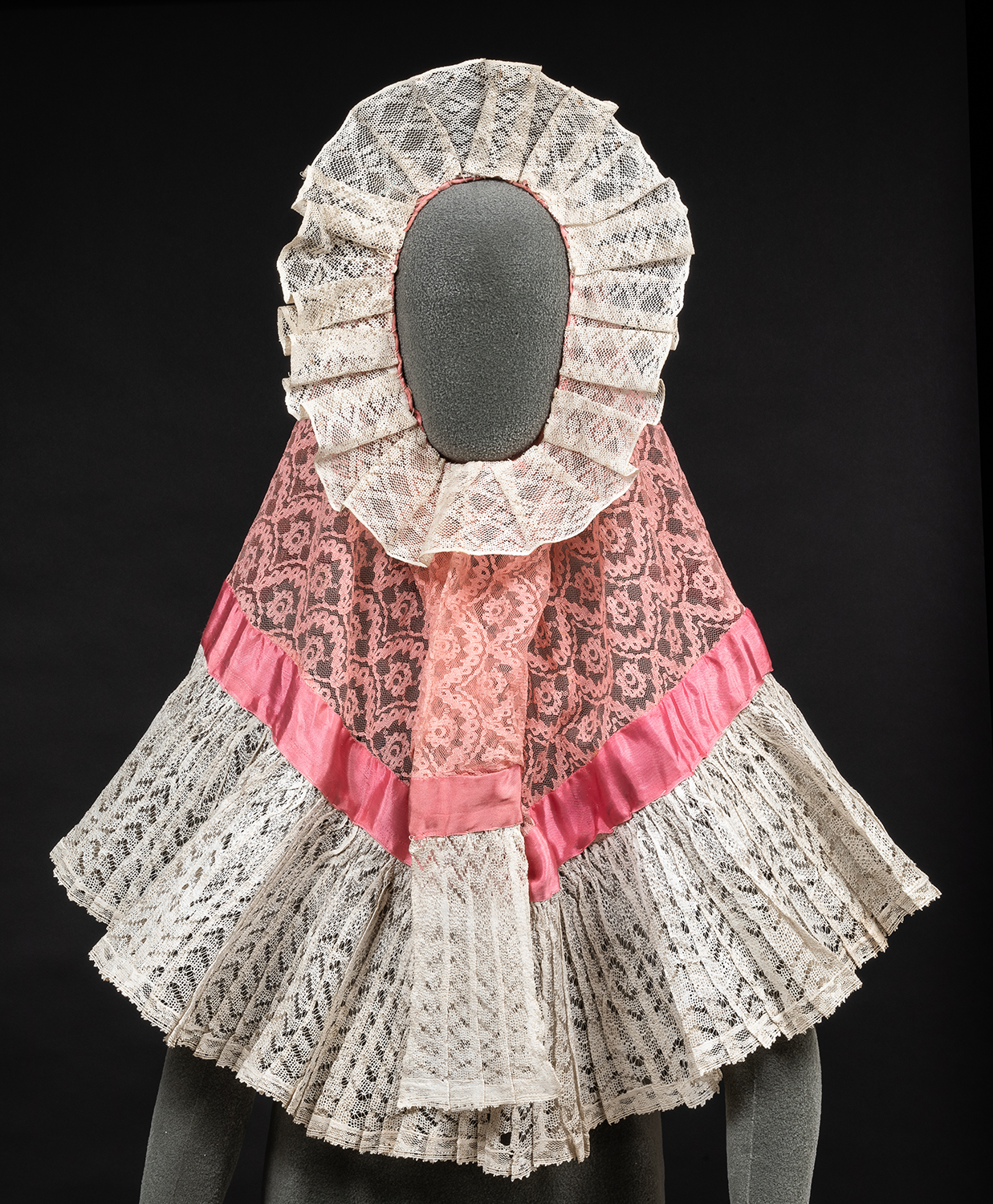 2014 75 Blackbackground Web