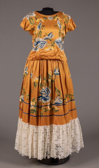 2014 25a B Front Web