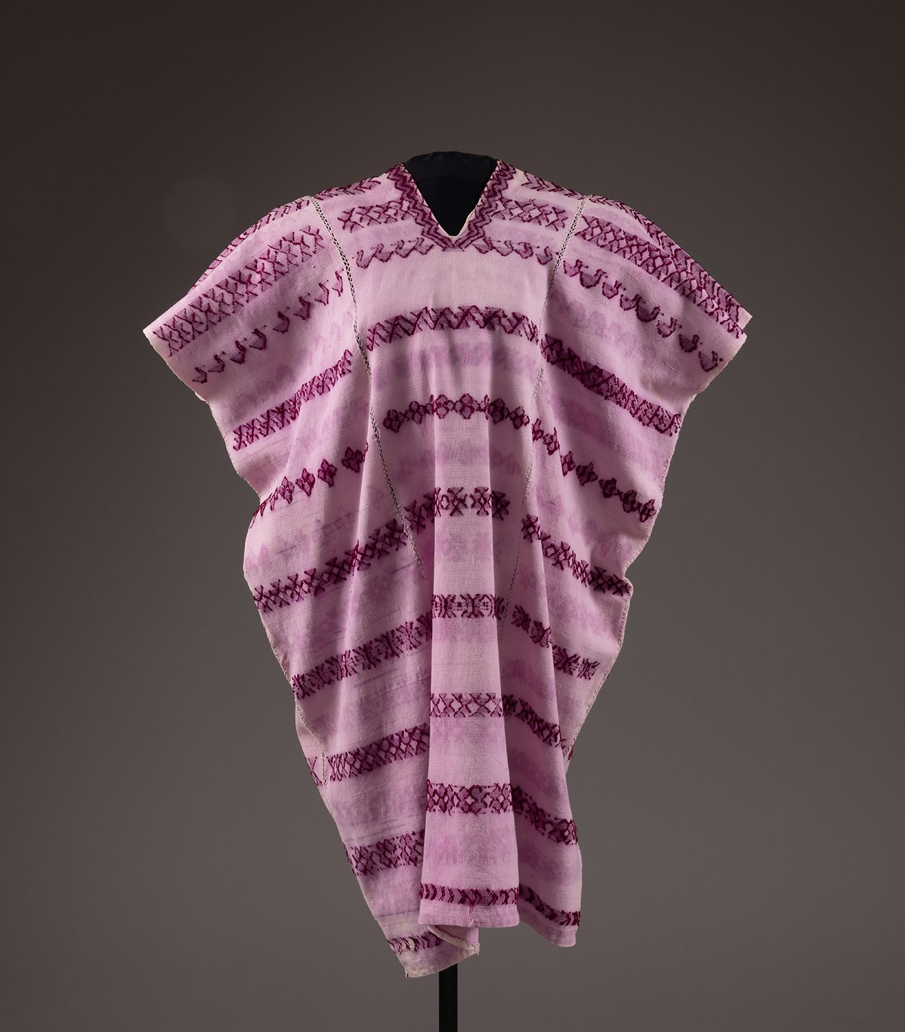 2014 23 Front1 Cropped Web