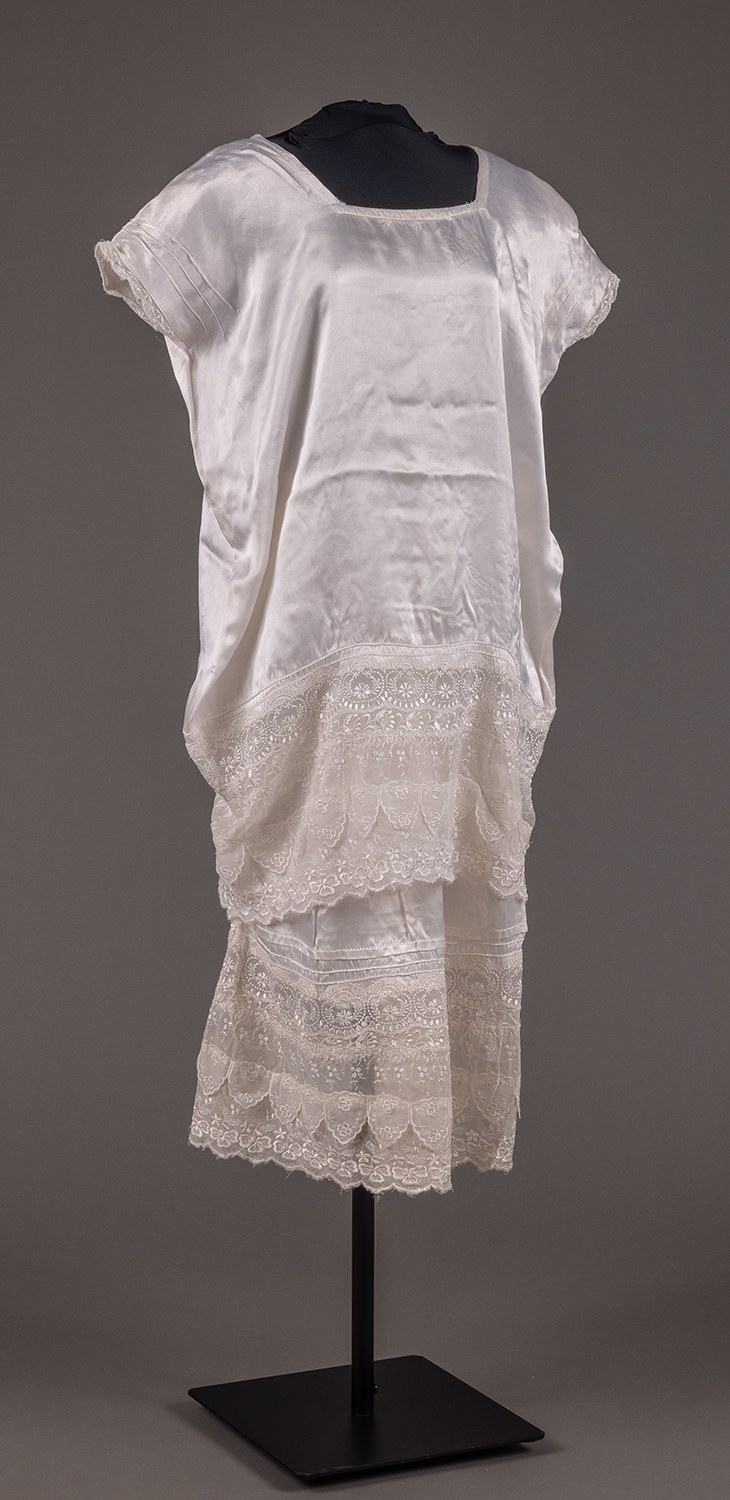 2017 16a B Side2 Web