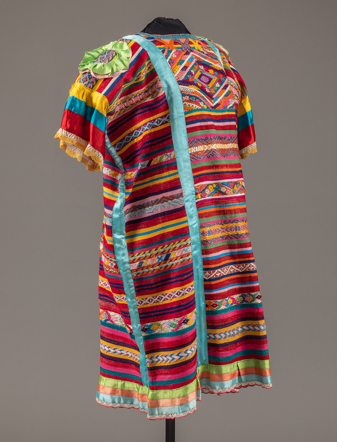 2014 24 Side2 Cropped Web