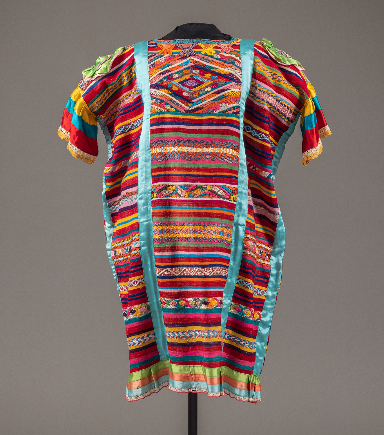 2014 24 Front Cropped Web