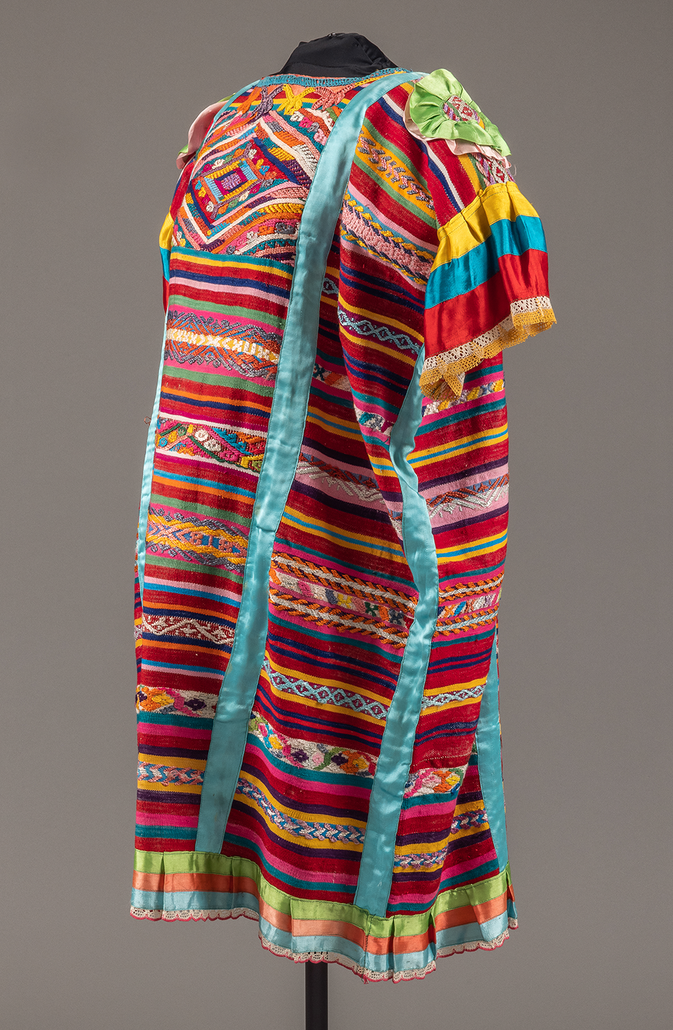 2014 24 Side1 Cropped Web